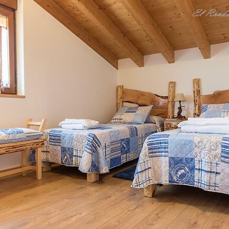 Pensjonat El Rondillo De Gredos Hoyos del Collado Zewnętrze zdjęcie