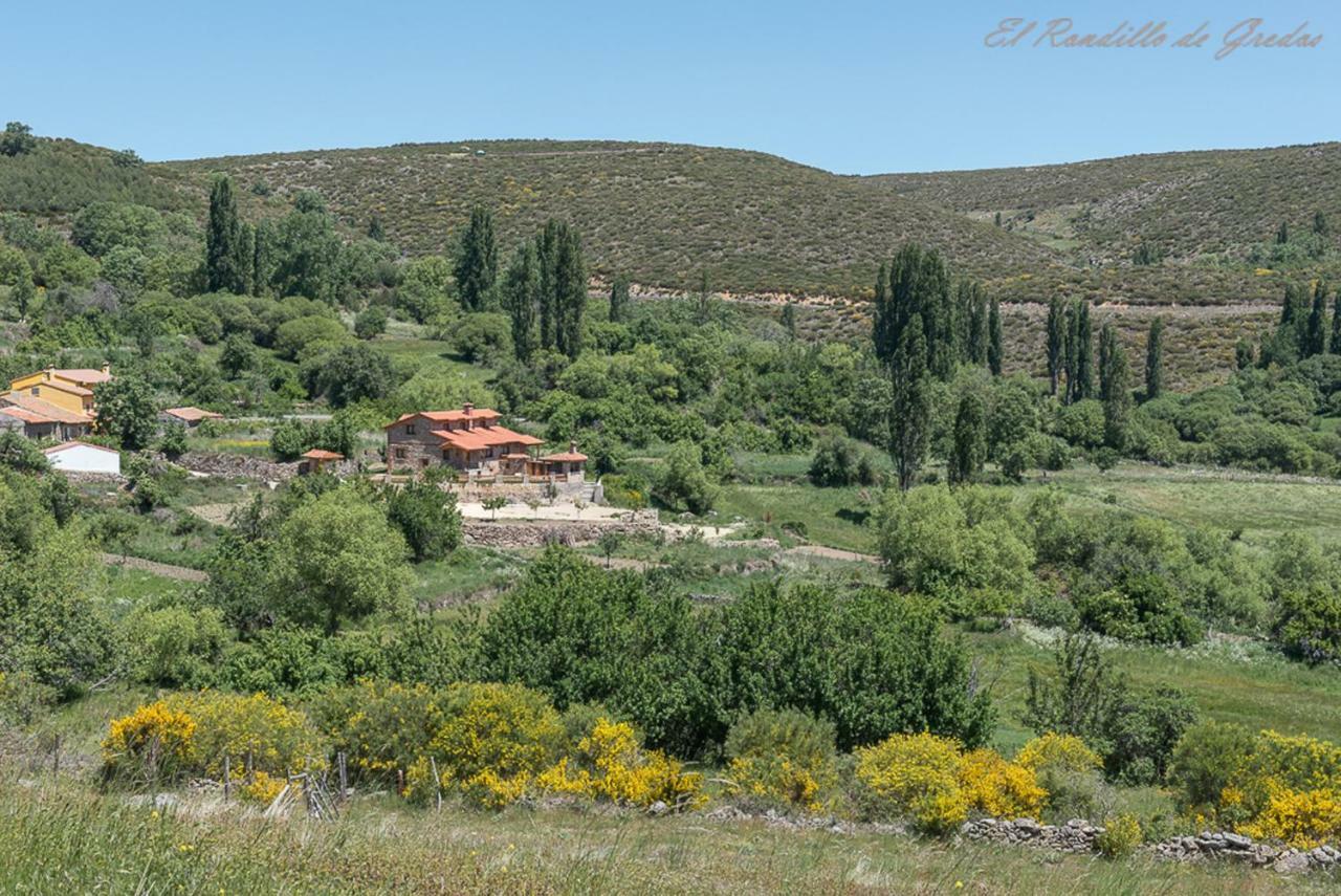Pensjonat El Rondillo De Gredos Hoyos del Collado Zewnętrze zdjęcie